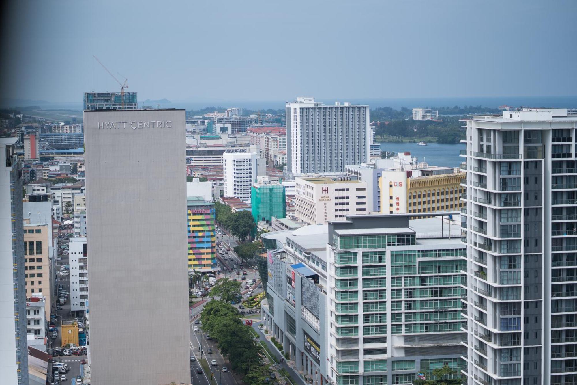 Petronella Suites Apartment @ Jesselton Quay Kota Kinabalu Exteriör bild